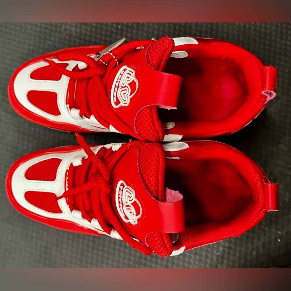 Louis Vuitton LV Skate Sneaker - Picture 6 of 7
